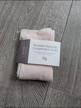 Kindred Bravely Maternity Compression Socks - Light Pink